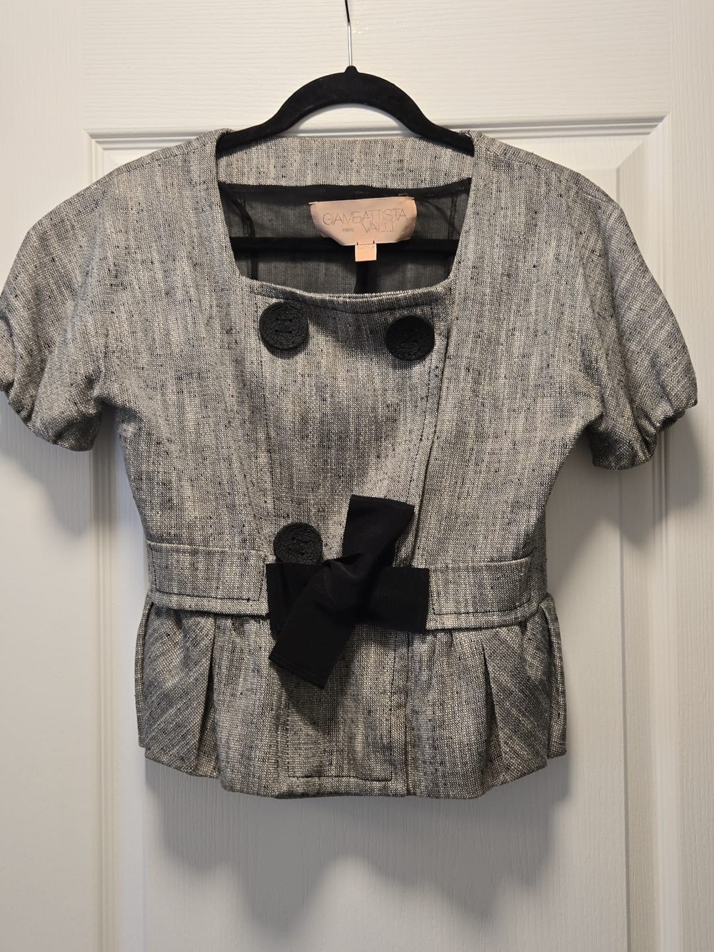 Giambattista Valli Gray Tweed Short-Sleeve Peplum Jacket with Black Bow